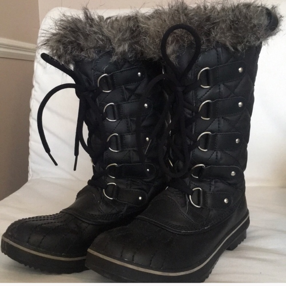 Sorel tofino boots